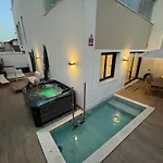 Апартаменты Terrazas Del Mar With Pool Торремолинос