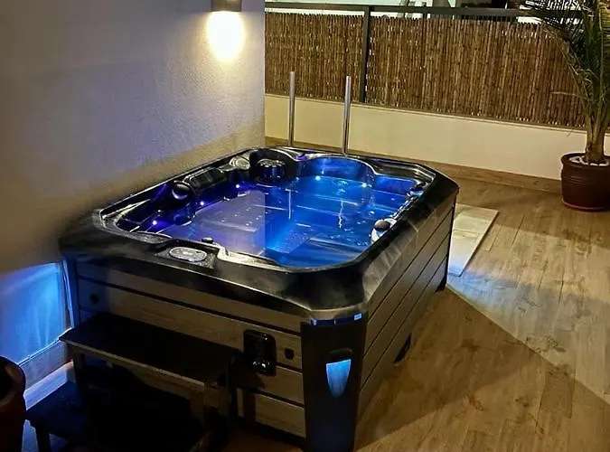 Apartment Terrazas Del Mar With Pool Torremolinos